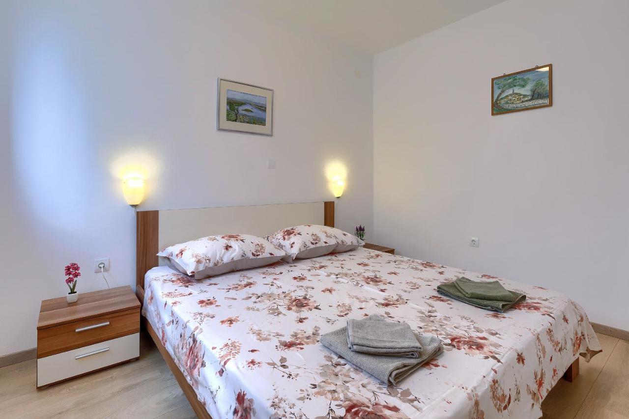 Stylish Flats With Two Bedrooms In Премантура Екстер'єр фото